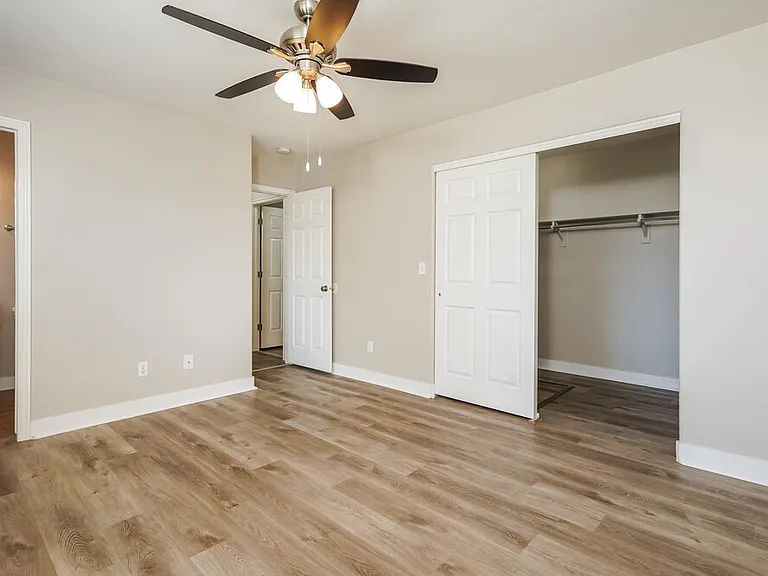 4053 W 5075 S — Photo 10