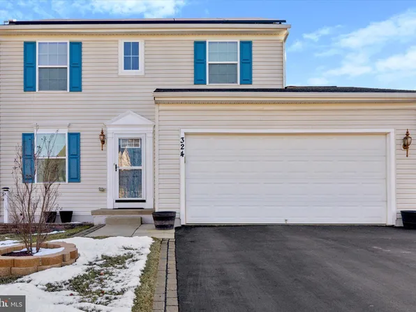 324 Dague Farm Dr, Coatesville, PA 19320