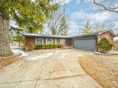 2247 Cumberland Dr, Troy, MI, 48085