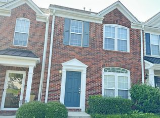 18 Spring Crossing Cir, Greer, SC 29650