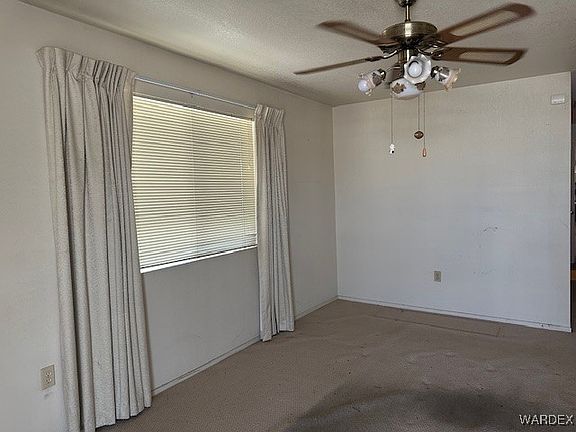 3rd image of 734 Swan Drive