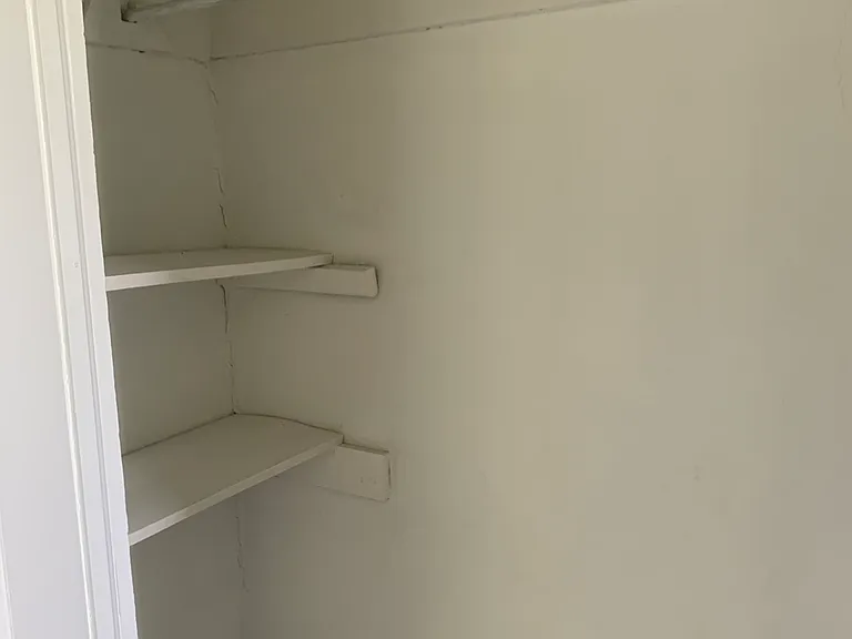 1132 Park Ave — Photo 12