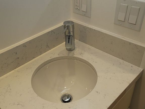 4th image of 3256 21st St APT 301