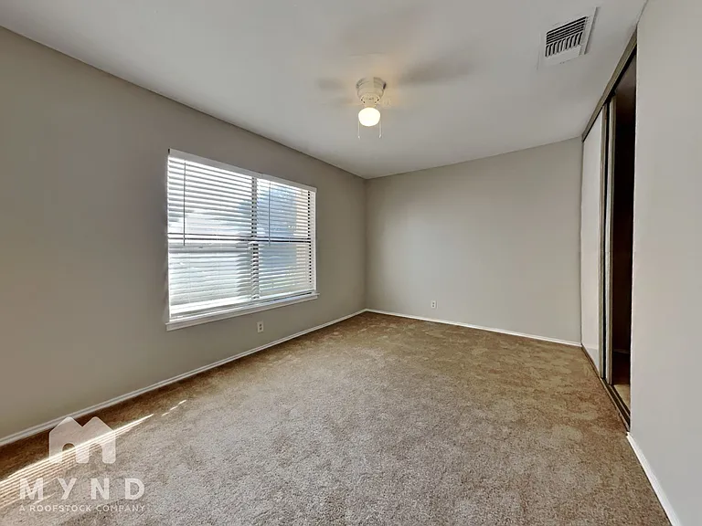 3403 Shallow Grv — Photo 18