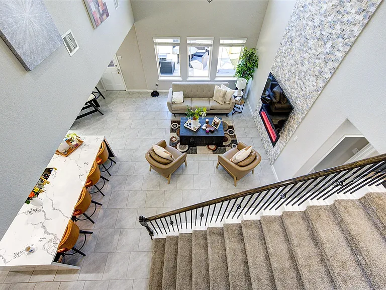 3306 Sumac Dr — Photo 28