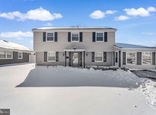 58 Parish Ln, Willingboro, NJ 08046