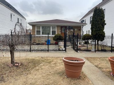 2442 W 45th Pl, Chicago, IL, 60632