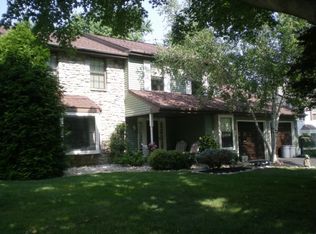 15 White Birch Ln, Southampton, PA 18966