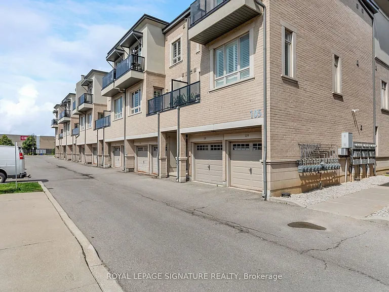 105 Kayla Cres E #18 — Photo 28