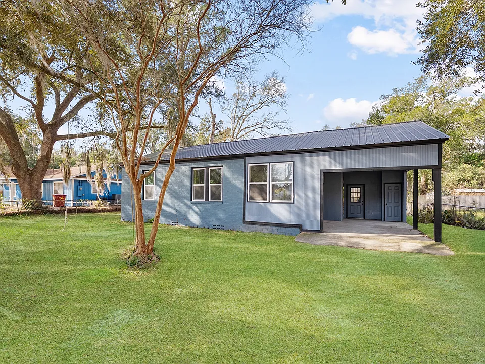 5233 Admiral Halsey Rd