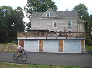 74 West Ln, Ridgefield, CT 06877
