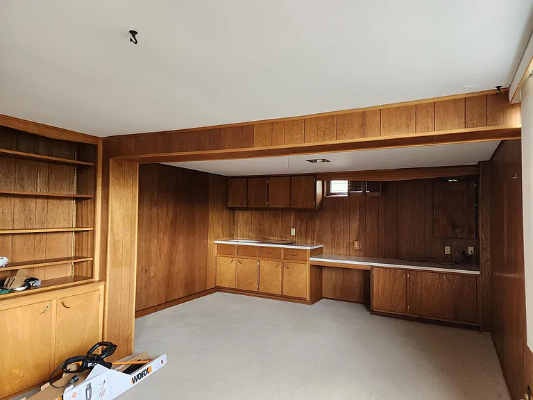 822 W Pleasant St — Photo 30