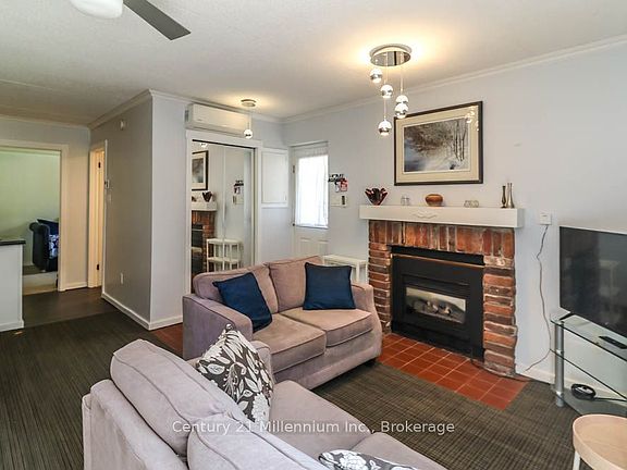 3rd image of 15 Dawson Dr #6