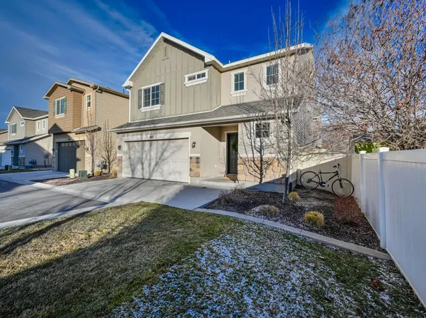 947 W Stonehaven Dr, North Salt Lake, UT 84054
