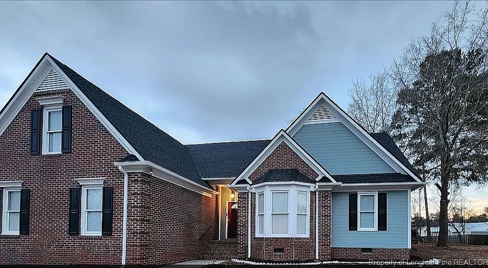 1st image of 6209 Hedingham Dr