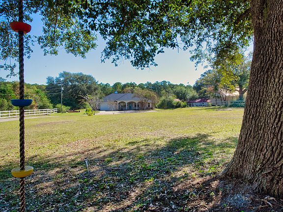 2nd image of 5835 Dogwood Dr E