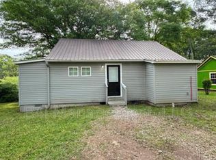 129 Watts Cir, Barnesville, GA 30204