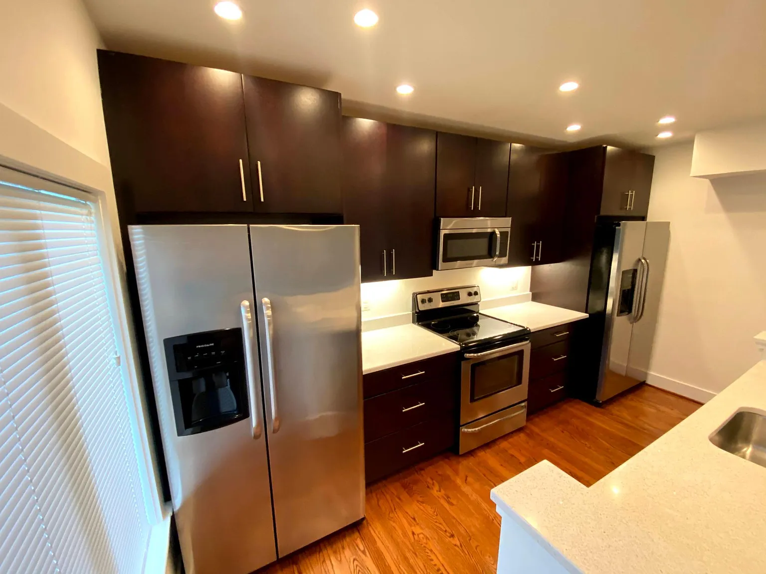 2606 N Pershing Dr — Photo 2