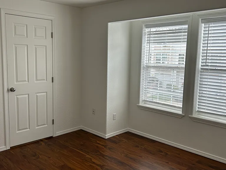 5821 NE 135th Ave — Photo 21