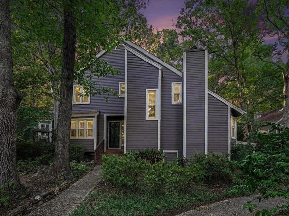 5830 Sentinel Dr, Raleigh, NC 27609