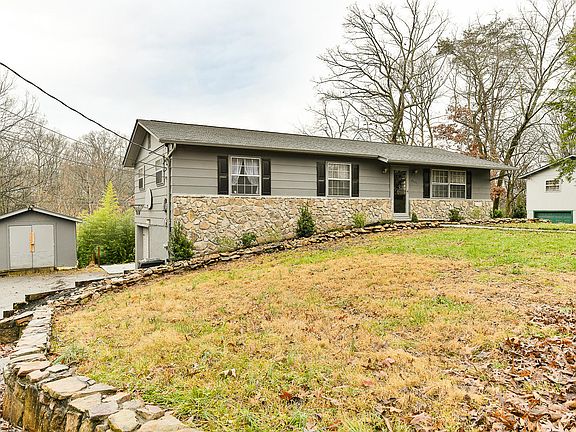 2nd image of 8232 Landmark Dr