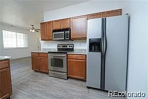 2 bed, 2.0 bath, 1082 sqft, $2,180 — Photo 3