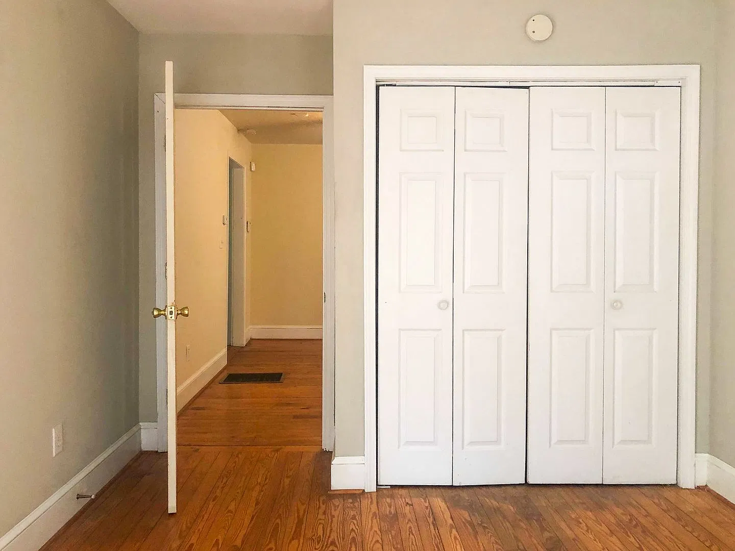 4 bed, 1508 sqft, $5,400 — Photo 3