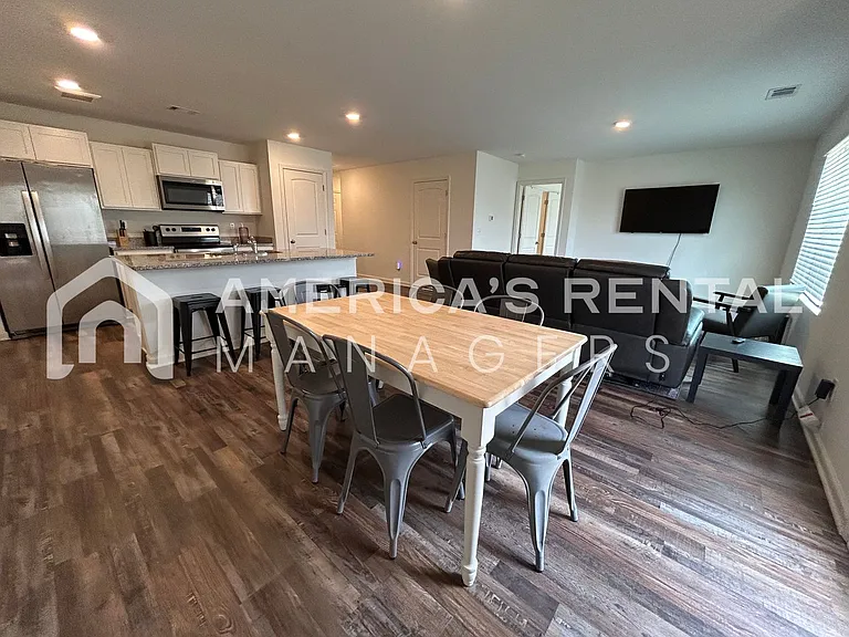 7213 Wilburton Ln — Photo 33