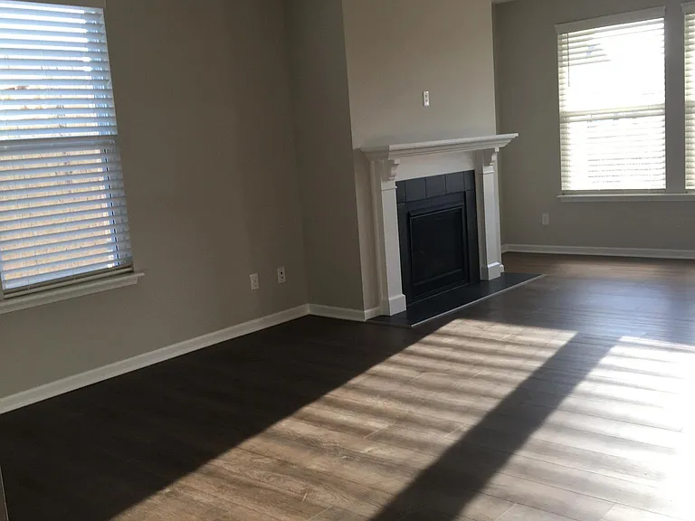 14413 Shrawley Ct — Photo 29