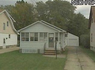 5253 Beech Ave, Maple Heights, OH 44137