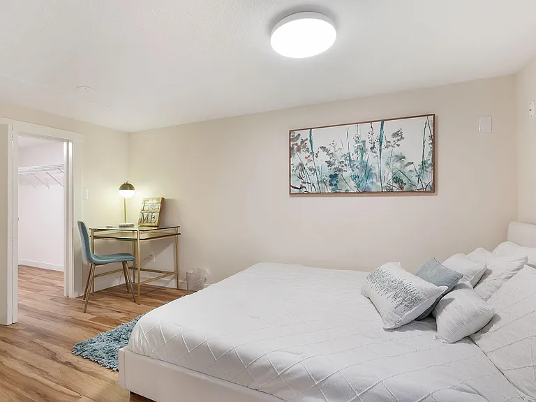 222 15th Ave #B — Photo 9