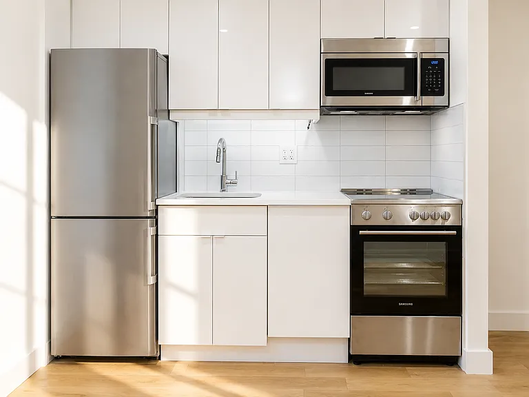 7 Rivington St #5 — Photo 5