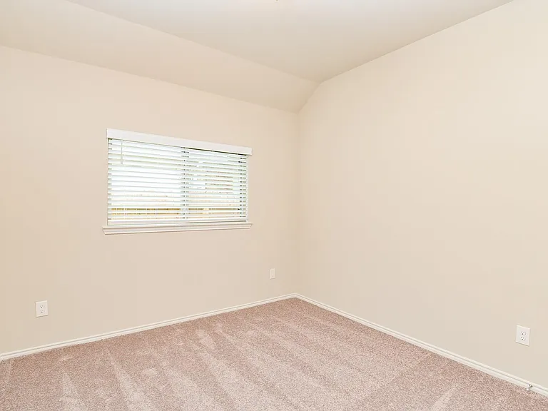 8807 Trenton Landing Ln — Photo 13