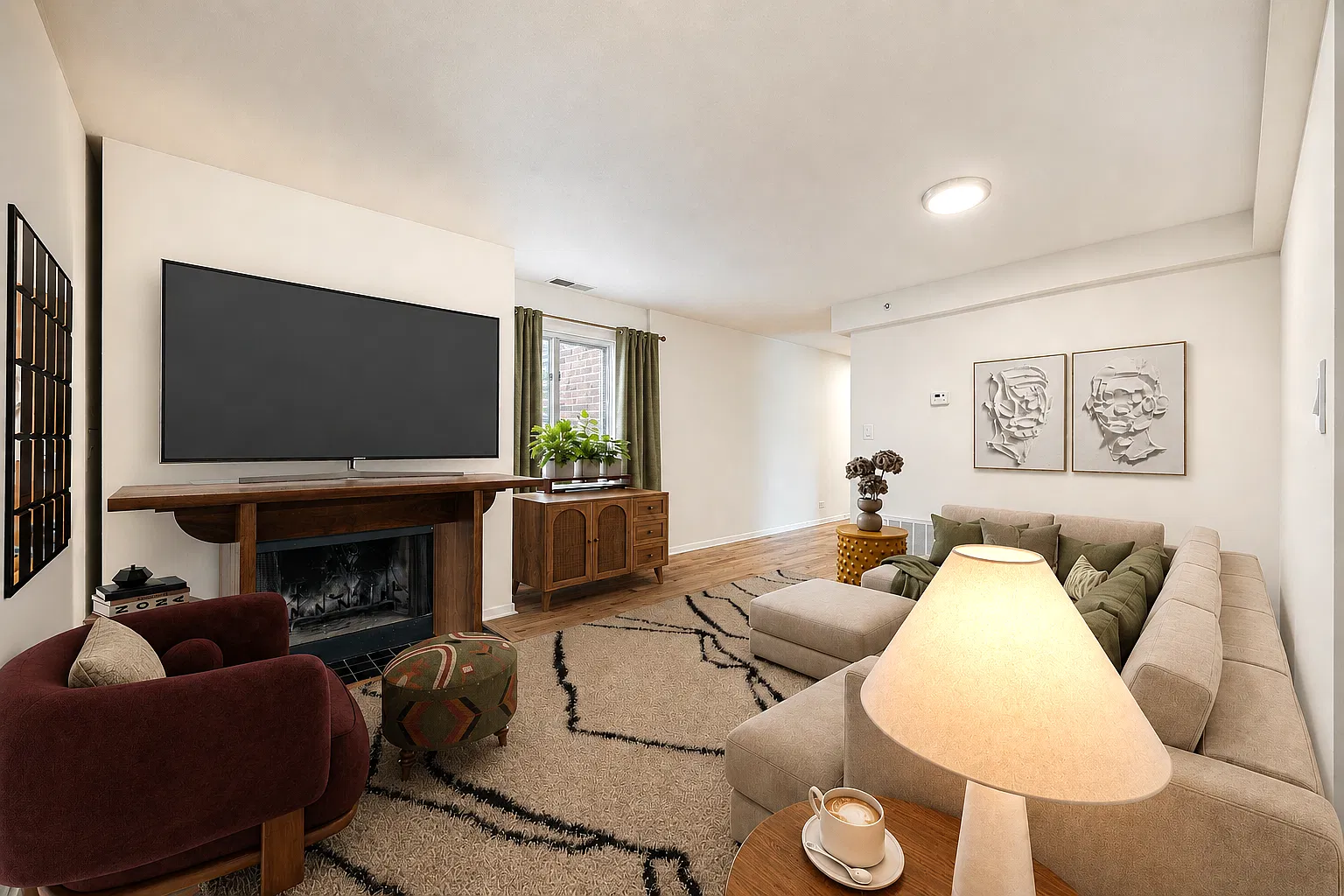 1700 Hinman Avenue Apartments — Photo 2