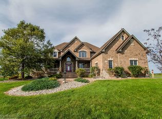 9448 W Eagle Lake Rd, Peotone, IL 60468