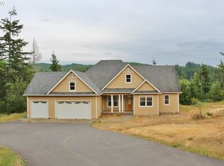 68943 Shorepine Dr, North Bend, OR 97459