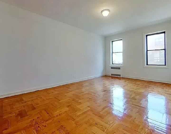 2nd image of 14843 89th Ave #3G
