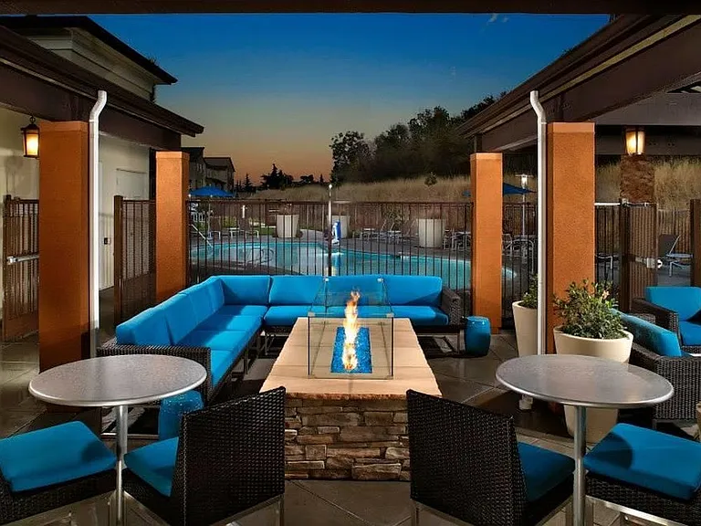 720 Fernleaf Dr — Photo 25