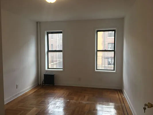 Rented by Lang Realty LLC | media 11