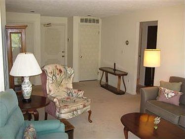 3rd image of 1851 King James Pkwy APT 203