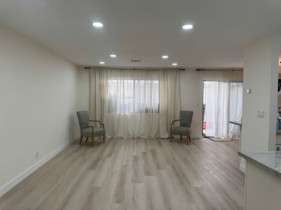 Open and spacious floorplan
