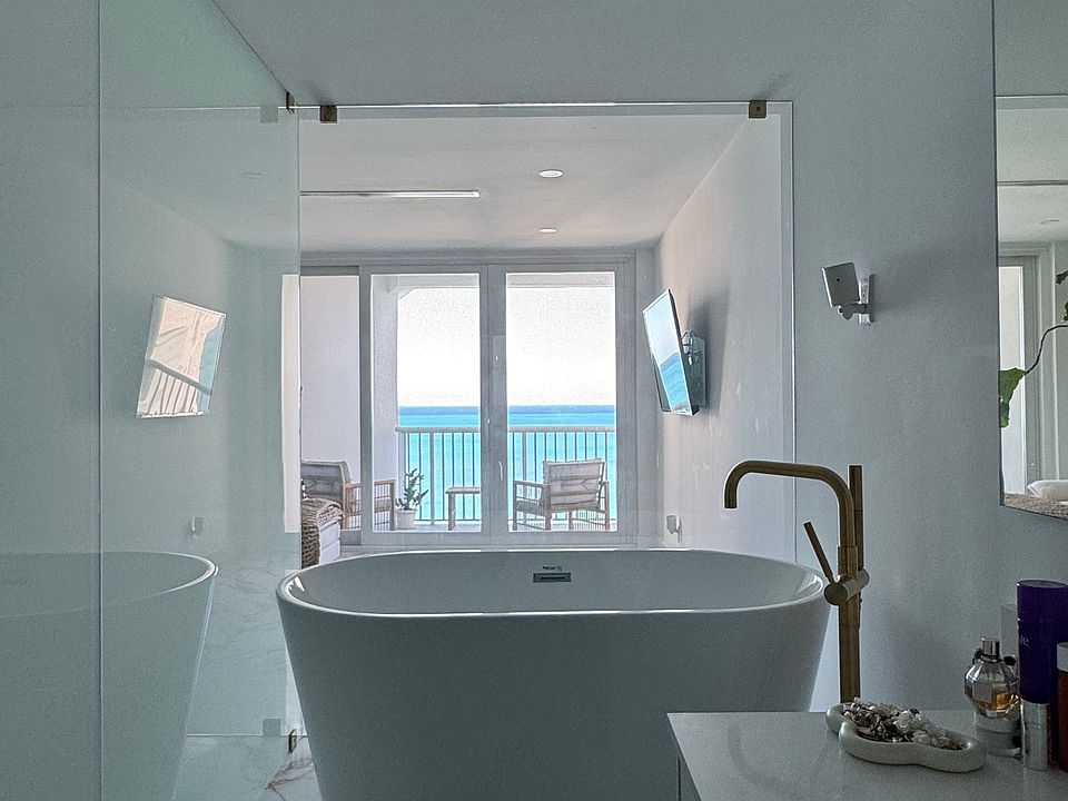 2nd image of 5401 Collins Ave APT 1526