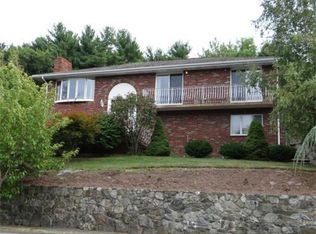 3 Ledgewood Rd, Saugus, MA 01906