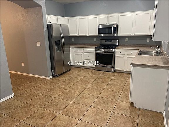 5th image of 2547 Madre Grande St