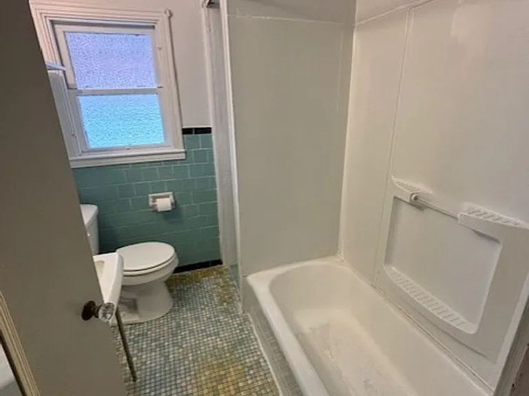 5302 Overlook Glen Dr #2 — Photo 13