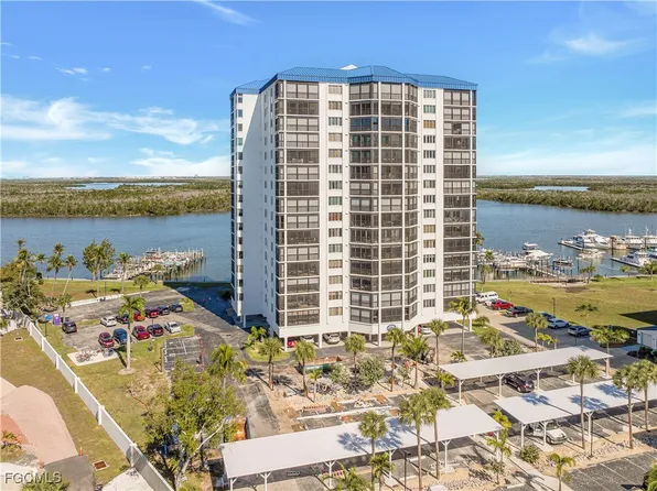 4753 Estero Blvd APT 102, Fort Myers Beach, FL 33931