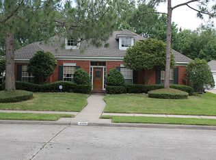 2010 Hillside Oak Ln, Houston, TX 77062