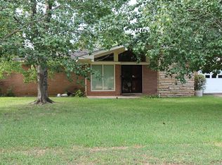 1715 S Park Rd, Texarkana, TX 75503