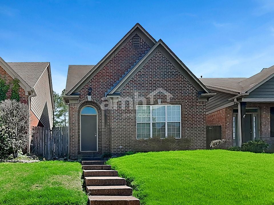 1st image of 8739 Overcup Oaks Dr
