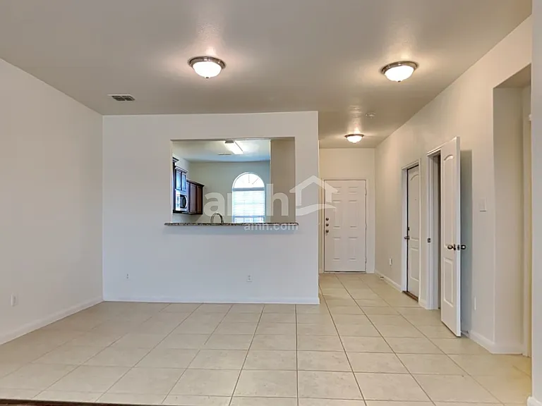 9210 Bald Cypress St — Photo 5